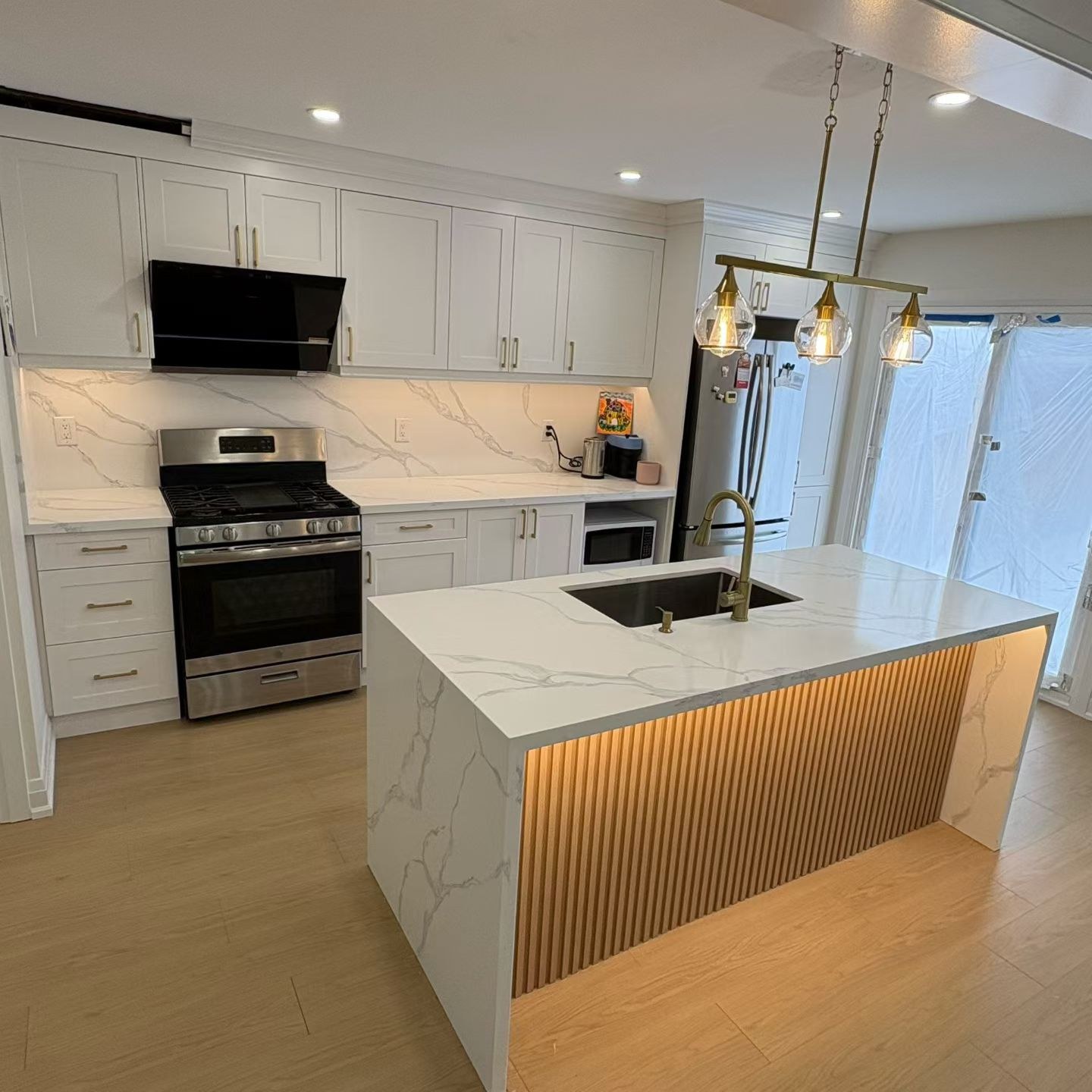 Elegant kitchen pantry and appliance integration